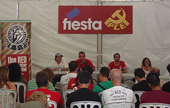 Nelson Restrepo, Enrique Santiago, Ismael González e Isabel Crespo presentando la Red de Solidaridad Popular